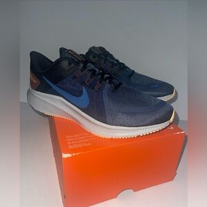Nike Quest Navy and Orange Athletic Sneakers NWT box 13